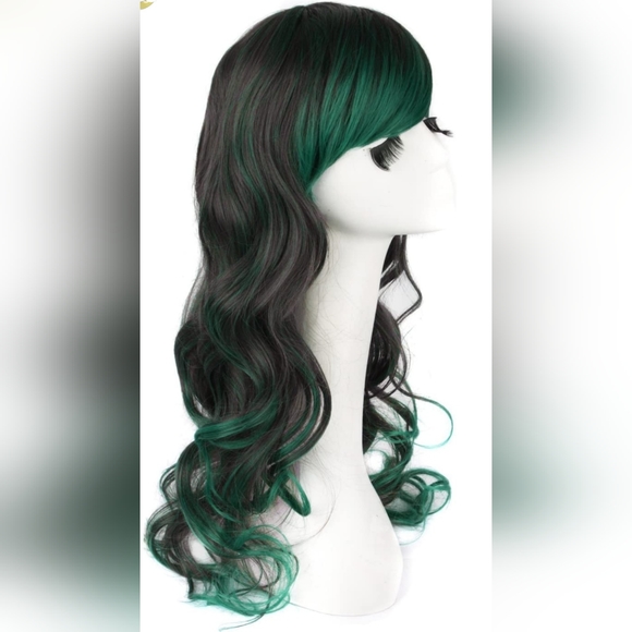 New long layered 28" Mermaid emerald ombre green synthetic wavy wig - Picture 3 of 3